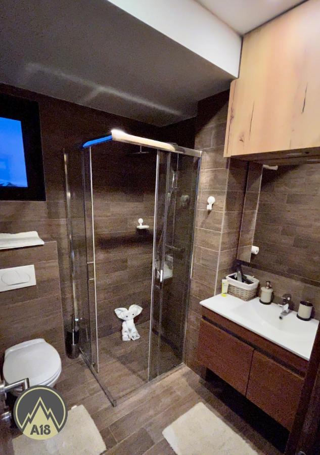 Lux Apartman A18 & Spa Centar โคเปานิก ภายนอก รูปภาพ